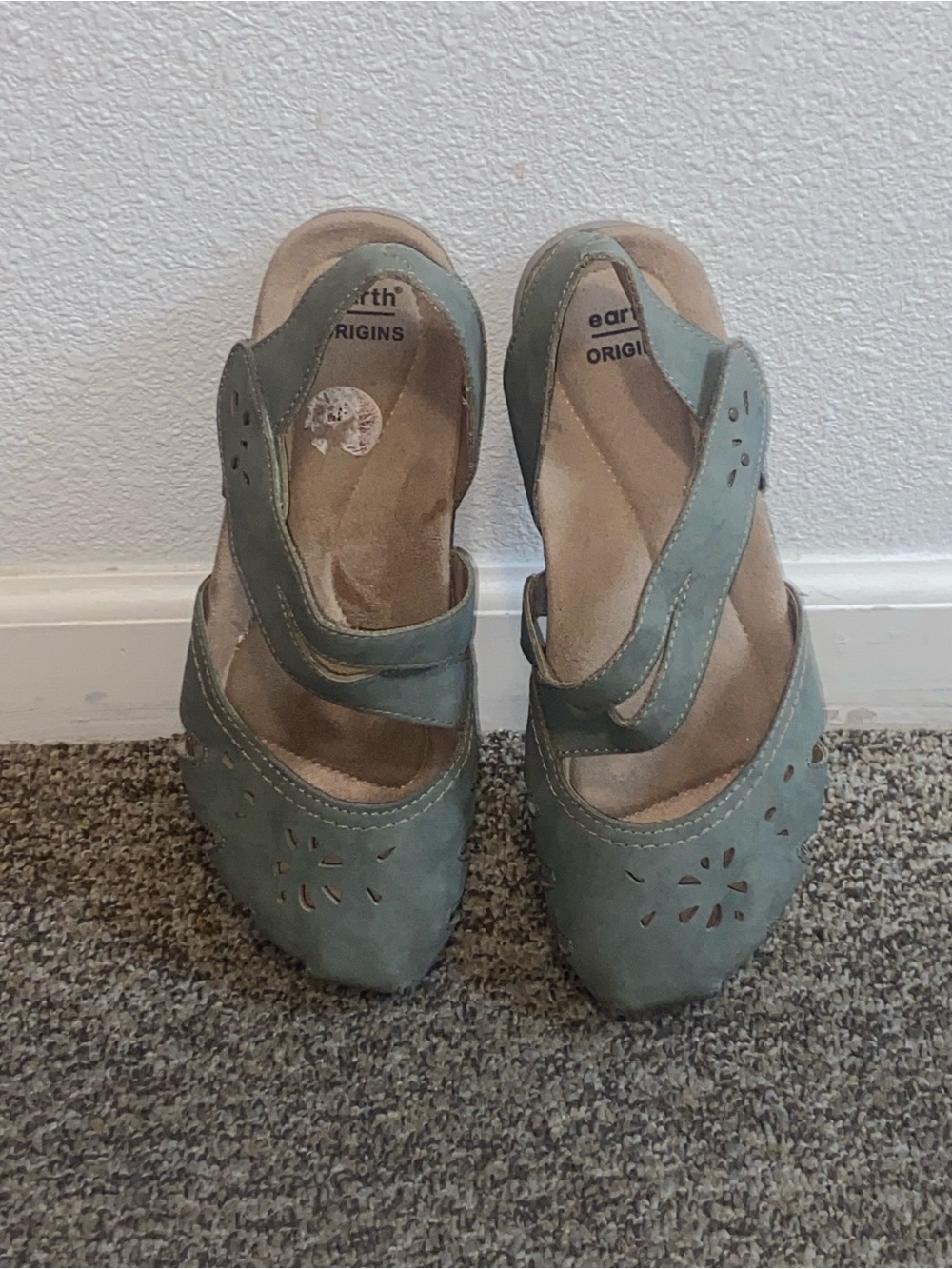 Earth Origins Sage Green Bosk Brenda Flats with Perforated Design Size 8W - Picture 11 of 16